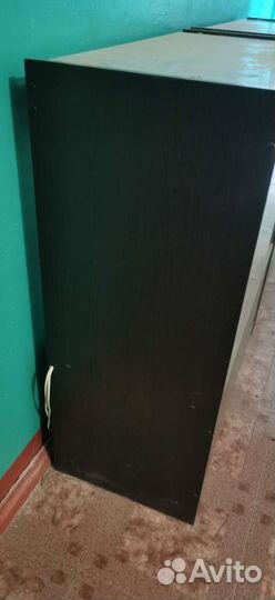 Стеклянная тумба