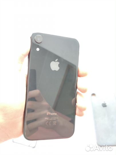 iPhone Xr, 64 ГБ