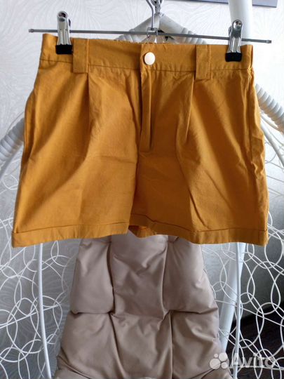 Шорты р 42
