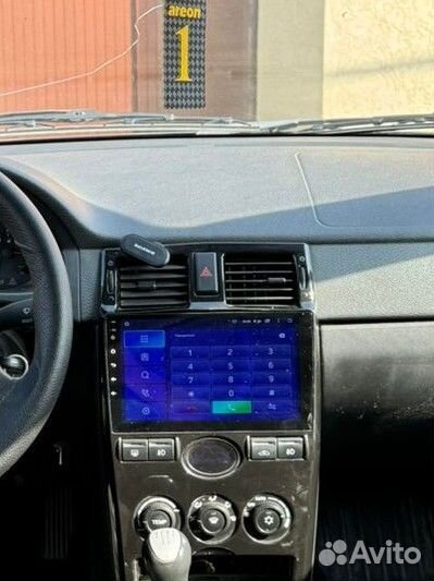 Планшет android в автомобили