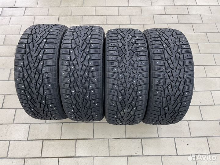 Nokian Tyres Hakkapeliitta 7 225/45 R17 94T