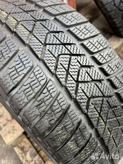 Pirelli Winter Sottozero 3 245/40 R19