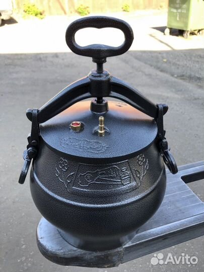Афганский казан 8-15л. (дефект)
