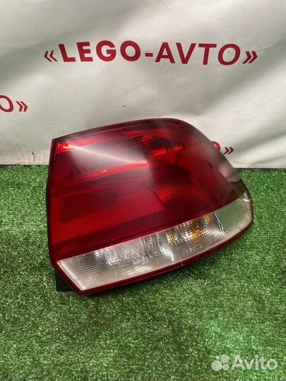 Фонарь правый Volkswagen Polo 5