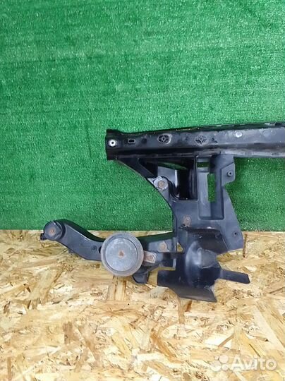 Панель передняя Mercedes Vito Viano W639