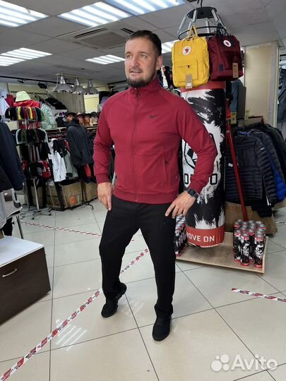 Спортивный костюм nike