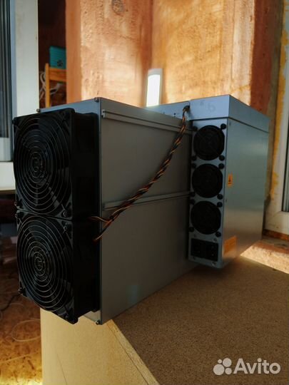 Antminer E9 pro 3680mh бу