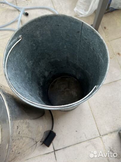 Урна металл педальная