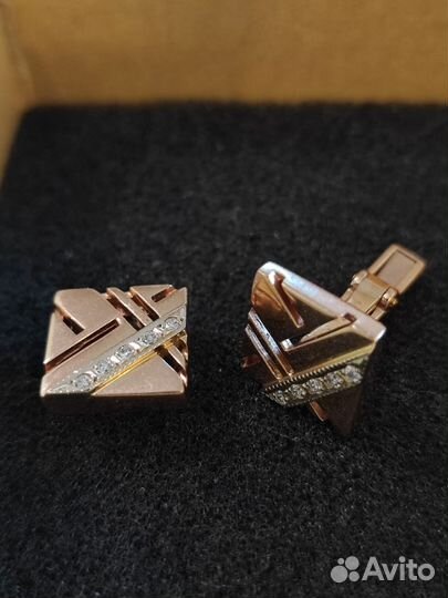 Запонки золотые с бриллиантами