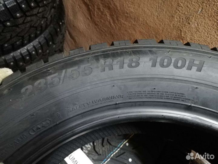 Kumho WinterCraft SUV Ice WS31 235/55 R18 100H