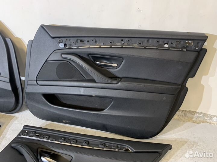 Дверные карты BMW 5 F10 чёрная кожа