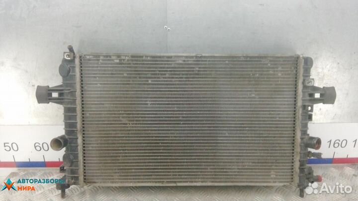 Радиатор (основной) Opel Vivaro A рест. 2006