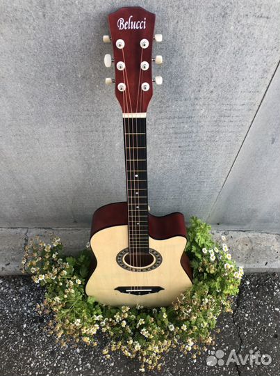 Гитара Belucci б/у
