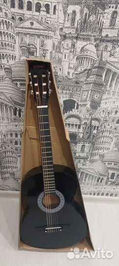 Классическая гитара шестиструнная бу