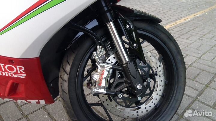 Эксклюзивный электробайк Kawasaki