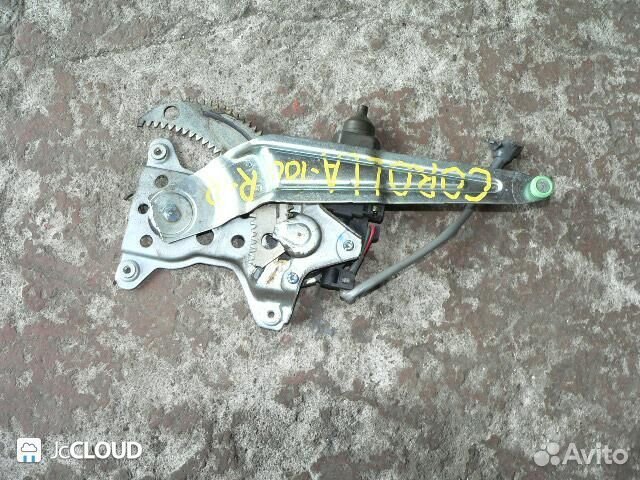Стеклоподъемник на toyota corolla AE100