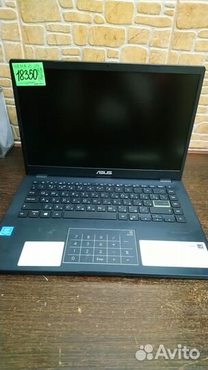 Ноутбук Asus