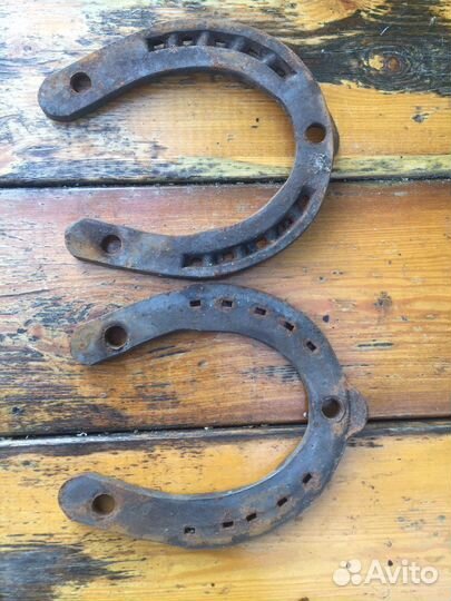 Подкова новая. Можно использовать как сувенир