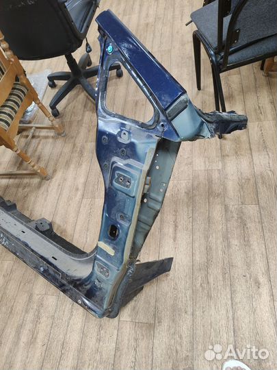 Порог со стойками на nissan tiida