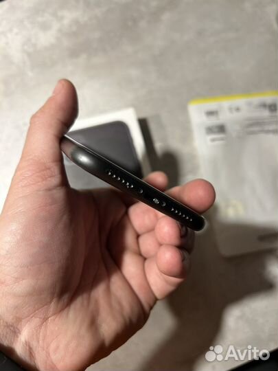 iPhone 11, 256 ГБ