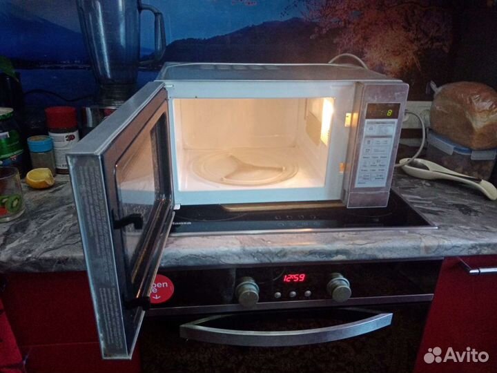 Микроволновая печь бу Lg