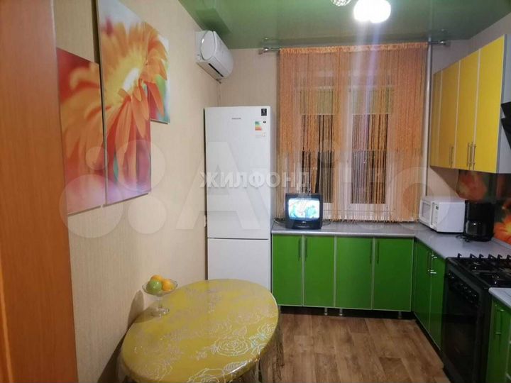 4-к. квартира, 95 м², 6/9 эт.