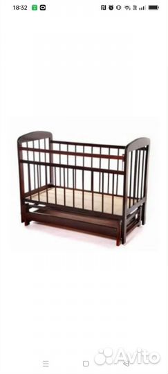 Детская кроватка