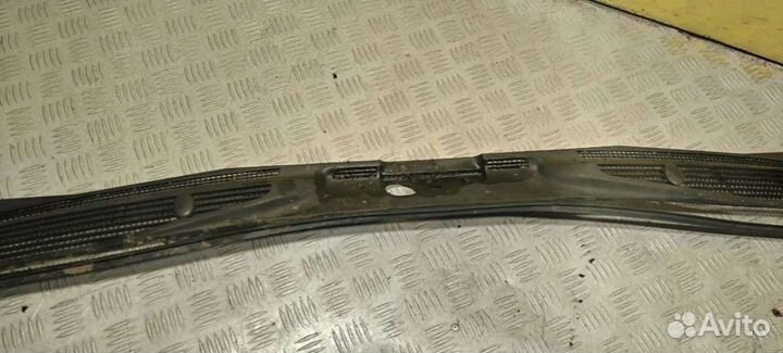 Решетка стеклоочистителя (Дождевик) Jaguar XJ X308