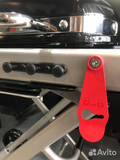 Газовый гриль Weber Traveler