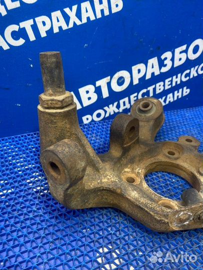 Задний правый поворотный кулак Hyundai Sonata 4