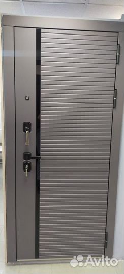 Дверь входная