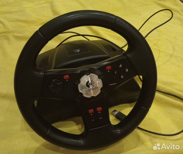 Игровой руль Logitech Formula Vibration