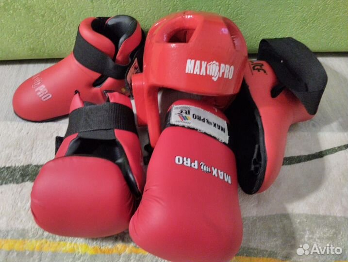 Защита тхэквондо Maxpro (шлем, перчатки, футы)