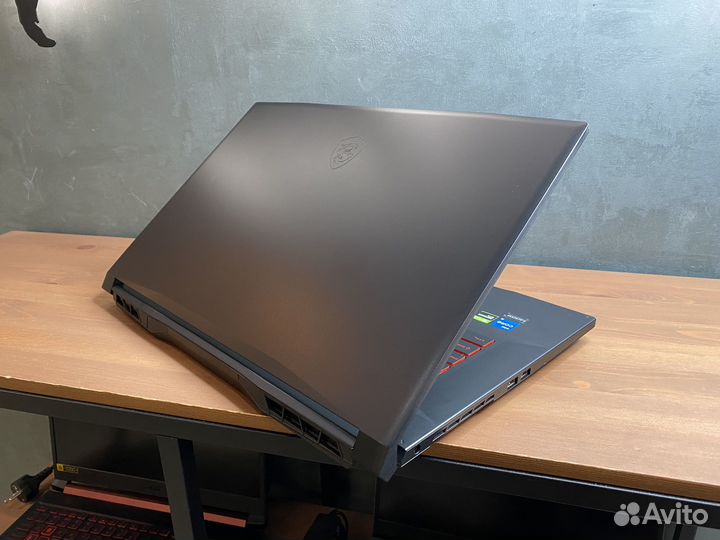 MSI Katana IPS144Hz 17,3