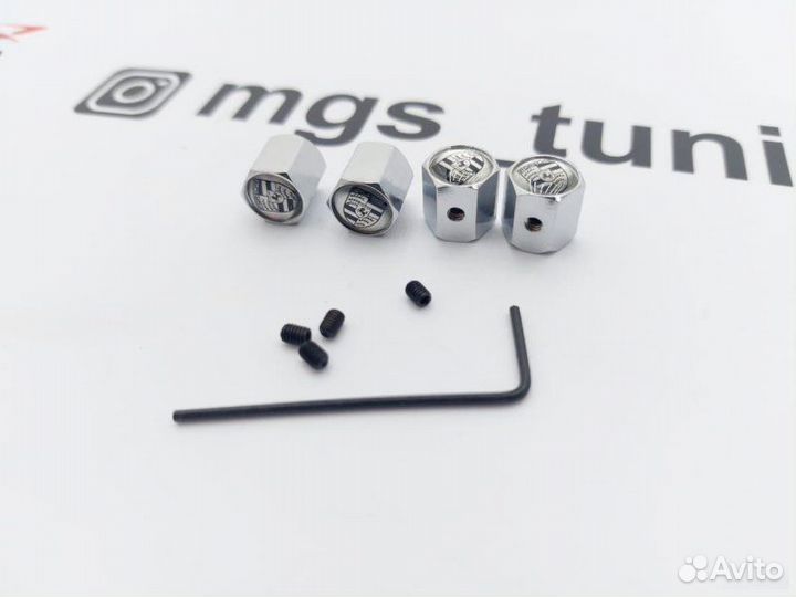 Колпачки на ниппель Porsche Chrome ч/б антикража