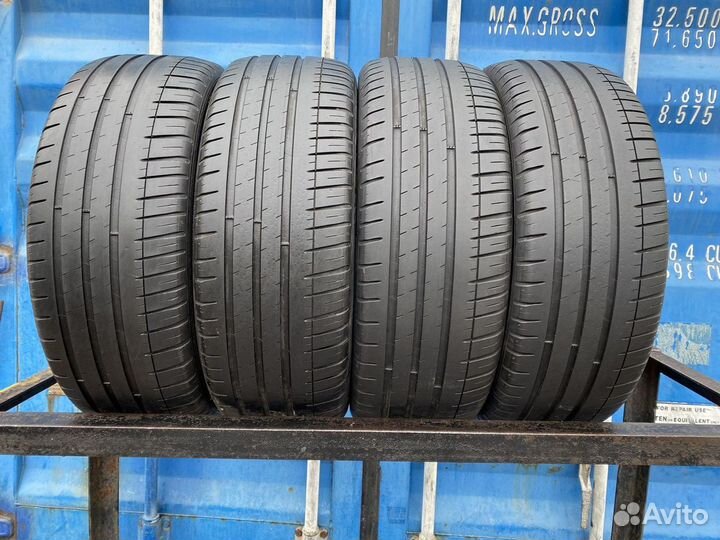 Michelin Pilot Sport 3 215/45 R18 93W