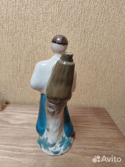 Статуэтка фарфор СССР Дулево
