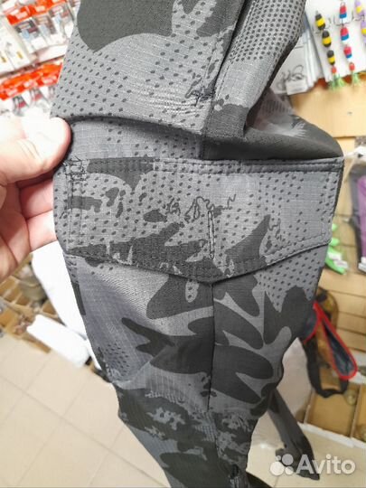 Демисезонный костюм для рыбаков и охотников