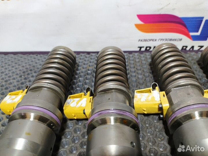 Комплект форсунок топливных