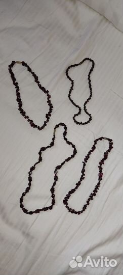 Ожерелье из граната