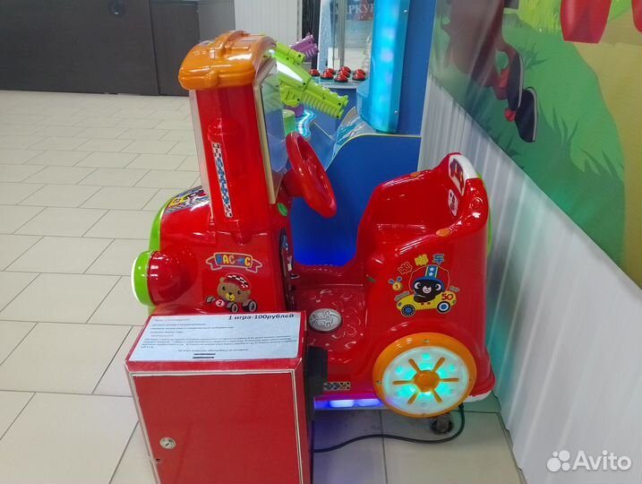 Детский игровой автомат. Качалка с видео игрой