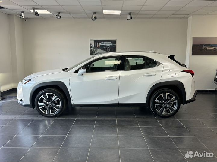 Lexus UX 2.0 CVT, 2022, 1 км