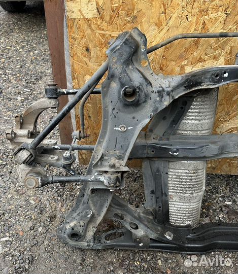 Подрамник заднийв сборе Honda Accord 7