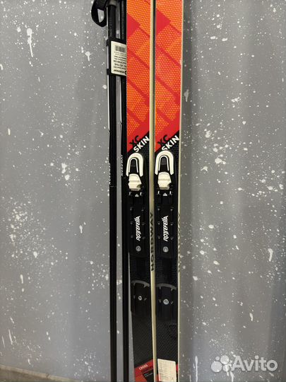 Беговые лыжи полный комплект