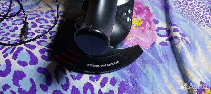 Джойстик Thrusmaster T-flight hotas x