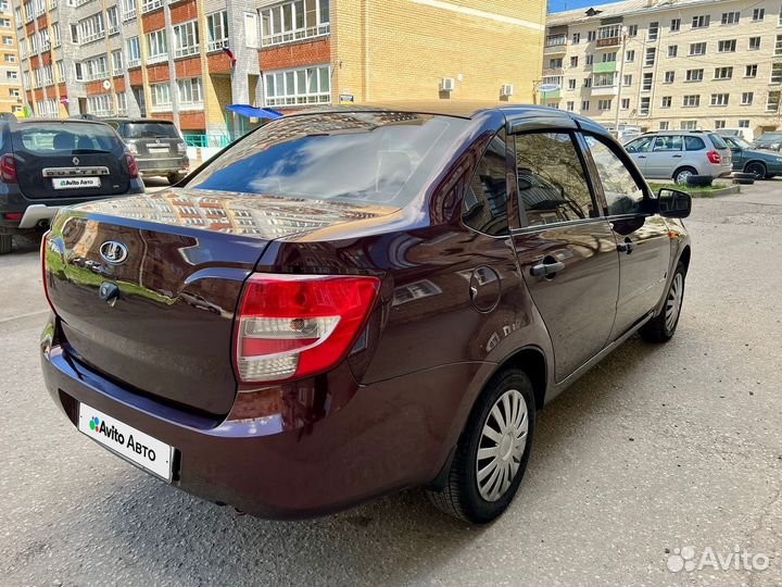 LADA Granta 1.6 МТ, 2013, 112 000 км