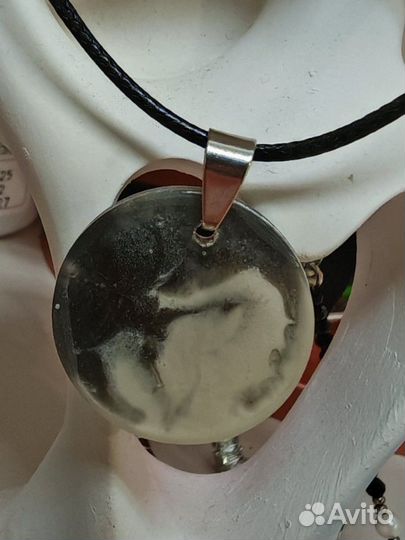 Кулоны из эпоксидной смолы