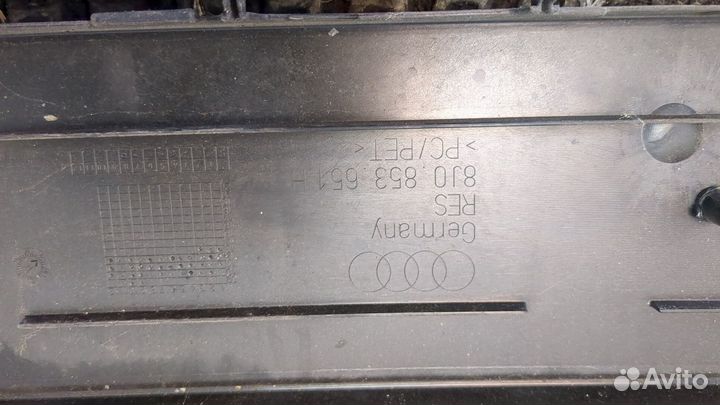 Решетка радиатора Audi TT, 2011