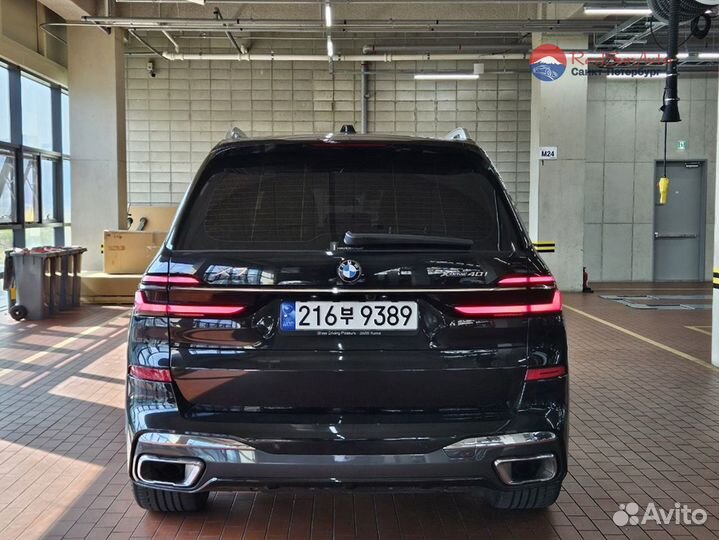 BMW X7 3.0 AT, 2023, 5 200 км