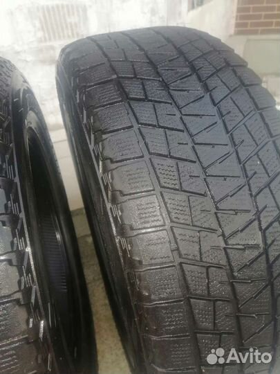 Bridgestone Blizzak DM-V1 275/60 R18 113R